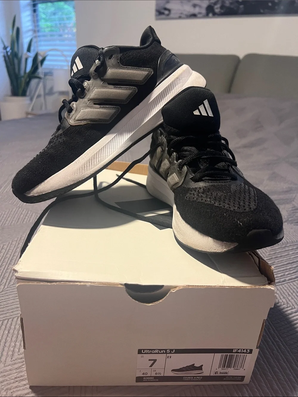 adidas great barely